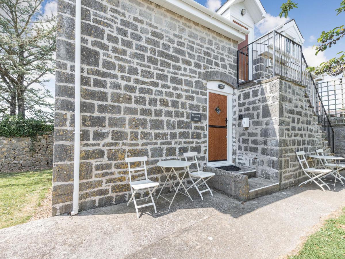 Вилла The Coach House Тенби Экстерьер фото