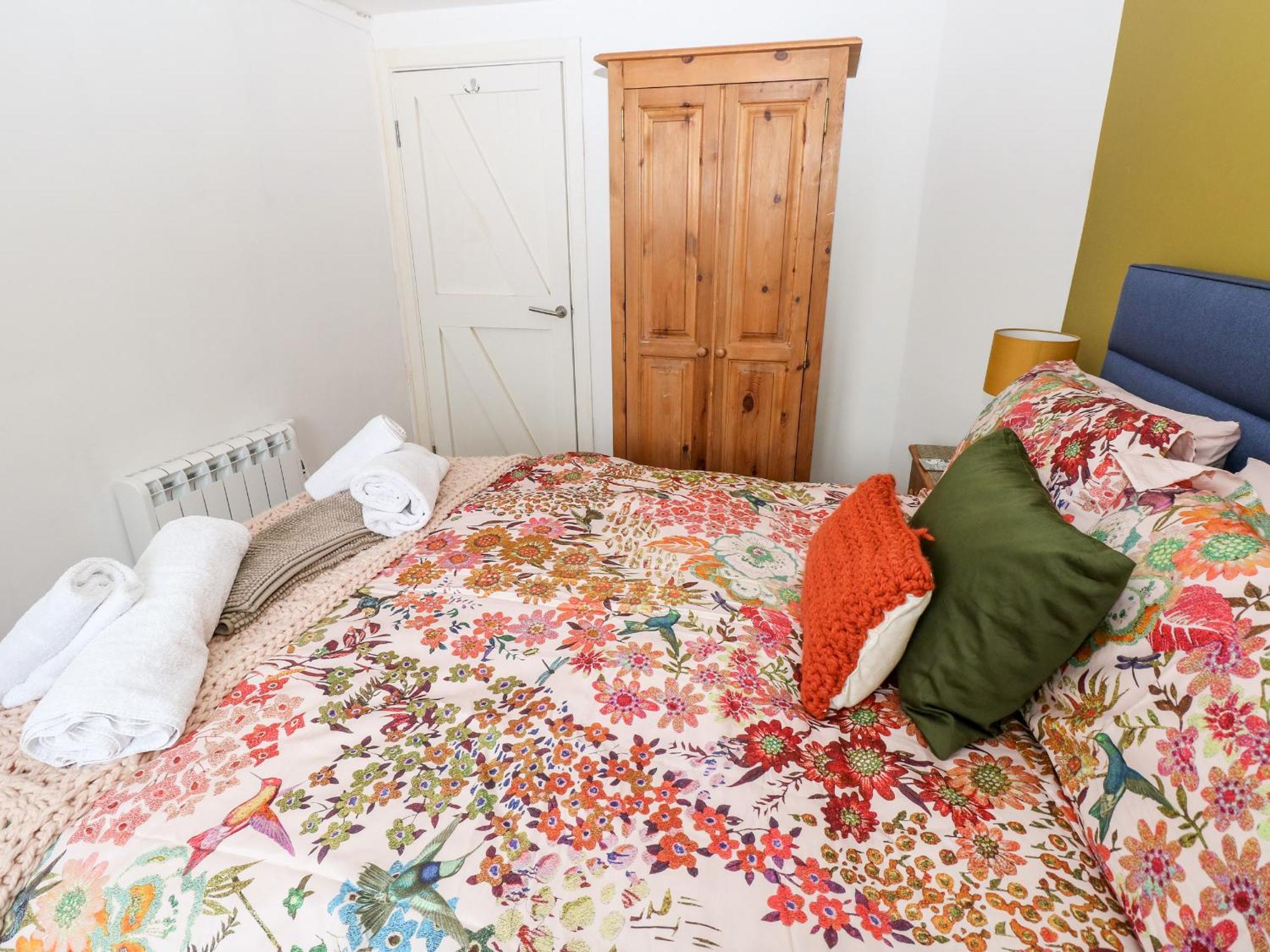 Вилла The Coach House Тенби Экстерьер фото